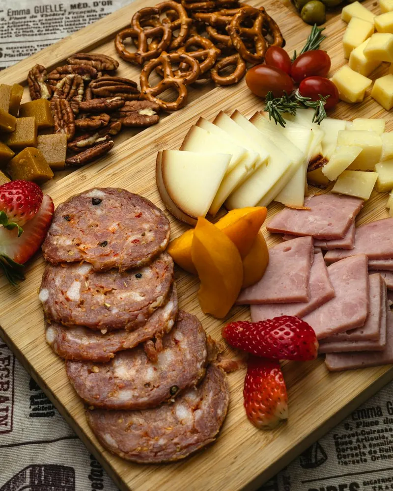 Crafting Eye-Catching Charcuterie Boards: A Seasonal Ingredient Guide